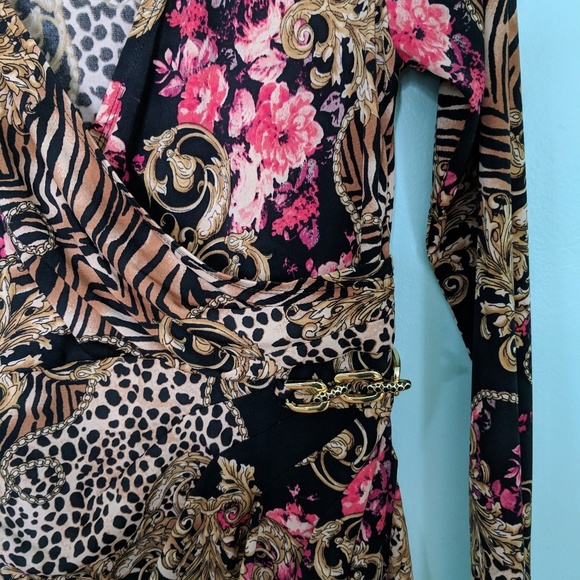 Dress - Picture 2 of 4